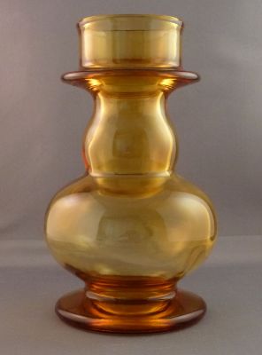 Amber hyacinth-style vase
Often sold as a hyacinth vase
Keywords: blown;hyacinth;sold;vase