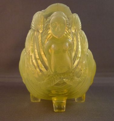 Burtles and Tate canoe
Mermaid front view. Yellow opalescent
Keywords: vase;pressed;british