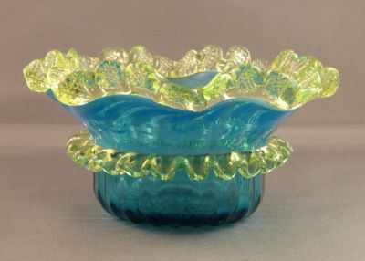 Opalescent blue and uranium preserve dish
Uranium frill and rigaree
Keywords: blown;british;table