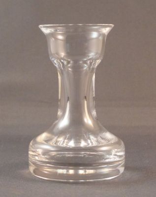Dartington FT338 acorn vase
Lead crystal
Keywords: blown;british