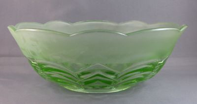 Chevron fruit set
Large 9 in. 
Keywords: sold;table;dessert