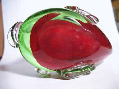 Green and red fish
Base. Probably Murano
Keywords: sold;blown;figure