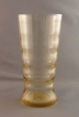 Light amber water set 
Ribbed glass 14 x 7 cm
Keywords: sold;barware