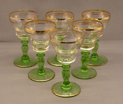 Green and gilded liqueur glass
Probably Czech
Keywords: blown;czech;enamelgilt