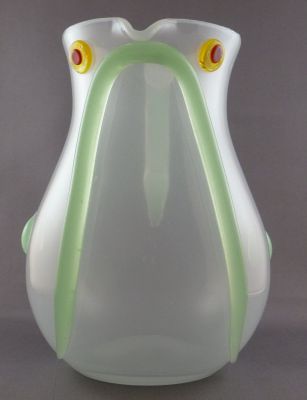 Loetz Teschner jug
The green is uranium glass
Keywords: czech;barware;blown;figure