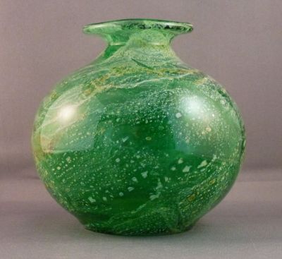 Malta Decorative Glass green medium globe vase
Ground base with visible grinding marks
Keywords: blown;vase;sold