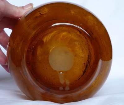 Malta Decorative Glass large globe vase
Base. Roughly ground pontil mark
Keywords: sold;blown;vase