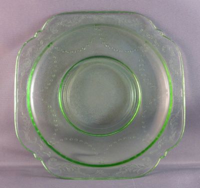Federal Glass Madrid saucer, green uranium 
Keywords: american;pressed;table;sold