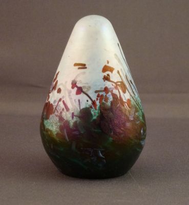 Phoenician iridescent egg paperweight
Keywords: maltese;sale