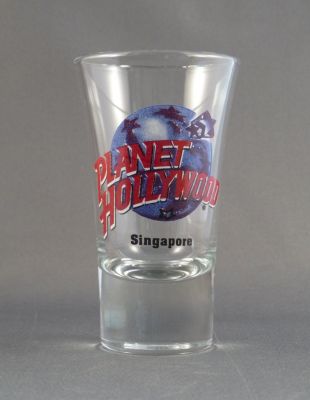 Planet Hollywood shot glass
1990s. 45 on base
Keywords: blown;enamelgilt