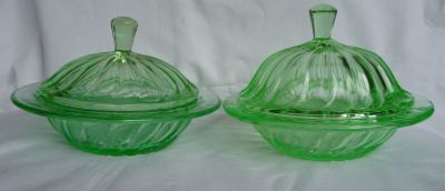 Bagley Carnival butter dishes
Note the different heights. The smaller lighter one is marked with the registered number 849118
Keywords: british;sold;pressed;table