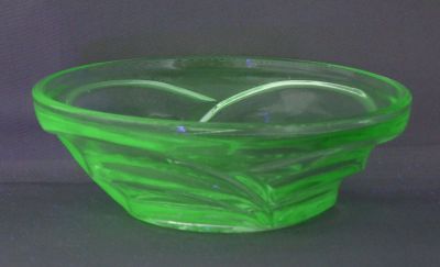 Bagley Osprey fruit bowl
Under UV
Keywords: british;uranium;dessert;sold