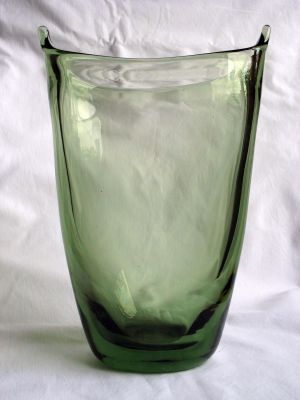 Whitefriars 9459
Sea Green
Keywords: sold;blown;vase