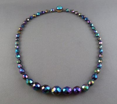 Aurora borealis black beads, necklace A
1950s/60s
Keywords: sold