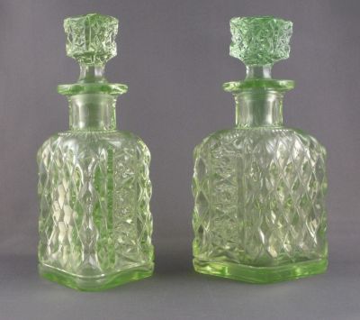 Cologne bottles
Diamond shaped. Found with Walther tray and pots
Keywords: blown;bottle;bathbed
