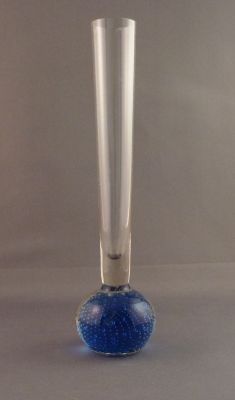 Czech controlled bubble bud vase, lobed A
Bullicante
Keywords: blown;vase;sold