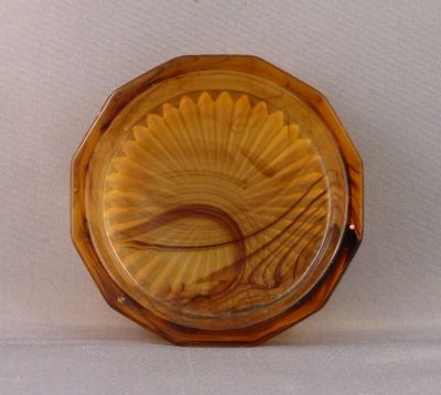 Davidson dressing table pin tray amber cloud
238/4 
Keywords: bathbed;pressed;sold