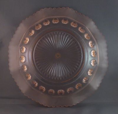 Davidson 269 cake plate, pink
Ground base rim
Keywords: dessert;pressed;sold;table