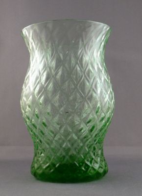 Webb? pineapple vase
Colours seen in are good for Webb. Webb had a suitable mould in 1906
Keywords: blown;british;vase