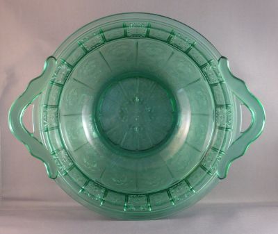 Jeannette Doric and Pansy sandwich tray
10 in.
Keywords: sold;table;american;pressed