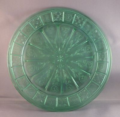 Jeannette Doric and Pansy dinner plate
9 in.
Keywords: sold;table;american;pressed