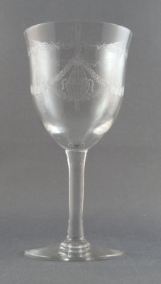 Needle etched sherry glass
Swags and geometrics
Keywords: blown;cut
