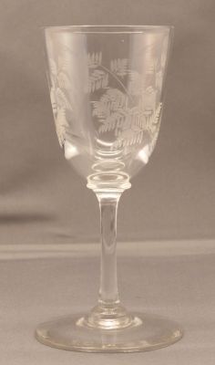 Fern engraved sherry glass
Polished pontil marked. 4.75 x 2 in.
Keywords: blown;table;barware