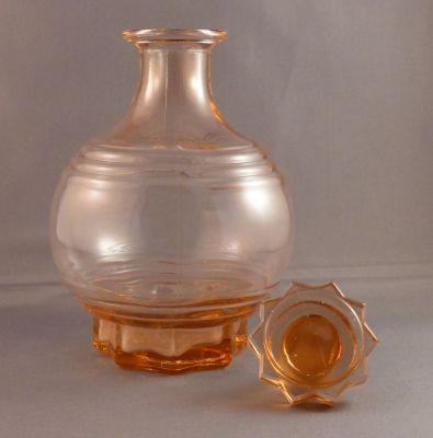 French decanter
Mid 20th C
Keywords: blown;table;sold