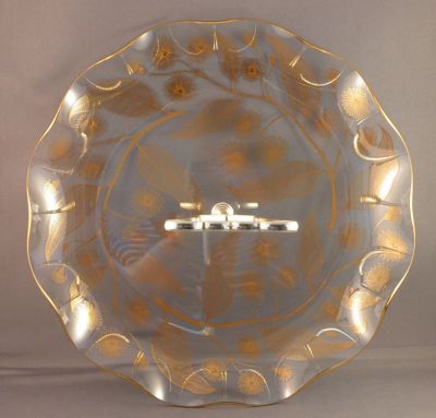Chance gold Calypto cake plate
Top
Keywords: british;table