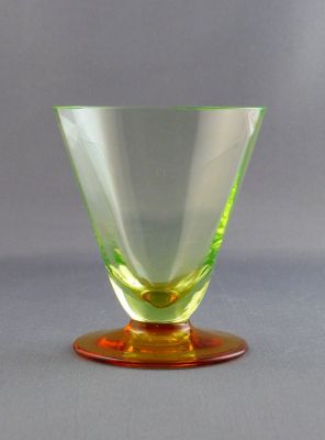 Uranium and amber cocktail glass
Optic ribbed. Ground rim. Unknown
Keywords: barware;blown