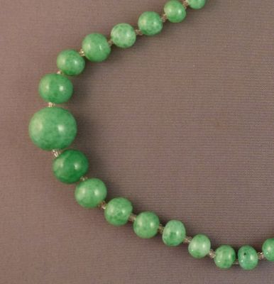 Green "marble" uranium beads with crystal spacers
Restrung
Keywords: uranium;sold
