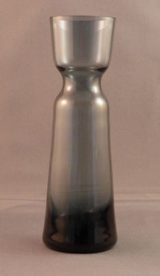 Grey bud vase
Unknown
Keywords: blown;sold