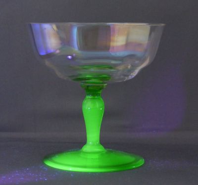 Iridescent, uranium-stem champagne coupe
Under UV
Keywords: barware;blown