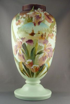 Bohemian enamelled vase, pale green A
Very large
Keywords: blown;czech;enamelgilt;centrepiece;vase