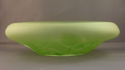Jobling 5000 fircone bowl
9-in low-cupped 
Keywords: british;pressed;table