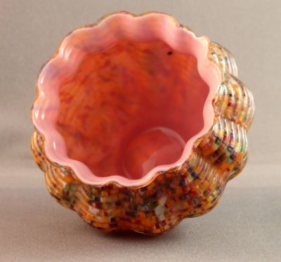 Welz multicoloured posy/mini jardinière top
Pink inner
Keywords: blown;vase
