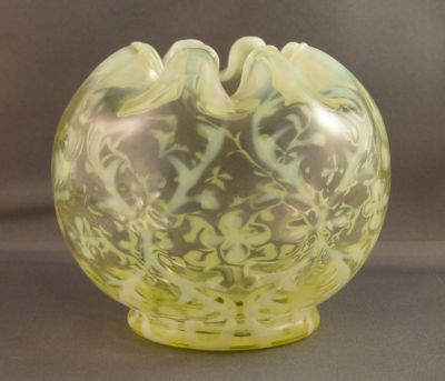 Northwood Spanish Lace rosebowl
Large
Keywords: american;pressed;vase