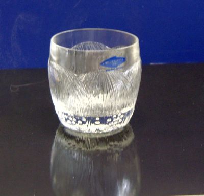 Nuutajärvi Pioni shot glass
Oiva Toikka. 1976. Pre-1988 label. Finland
Keywords: sold;barware;blown;mark