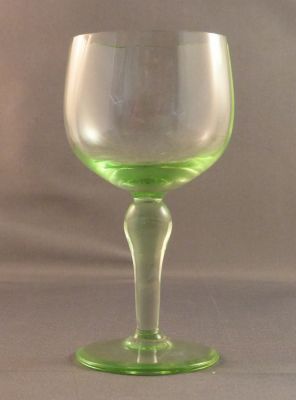 Green optic rib sherry
Cut and polished rim
Keywords: sold;barware