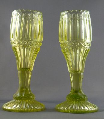 Victorian vases
English probably
Keywords: british;pressed;vase