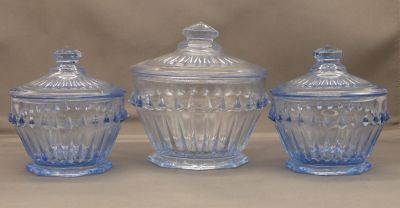 Bagley Pendant dressing table pots
742 Two small plus one large pot
Keywords: bathbed;british;pressed