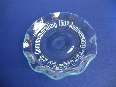 Chance commemorative ware
Produced from window glass for Pilkington's 150th anniversary 
Keywords: enamelgilt;british