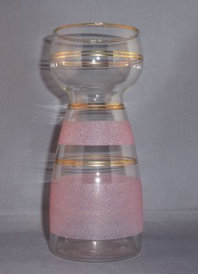 Czech 1950s hyacinth vase, pink crinkles
Czech blank decorated in the UK with gilding and Matthey Crinkles perhaps by Denart
Keywords: blown;czech;enamelgilt;sold