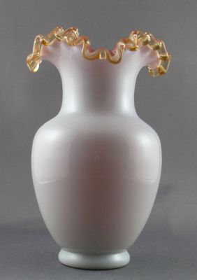 Opal glass vase, pink inner
Pink inner and amber trim
Keywords: blown;vase;sold