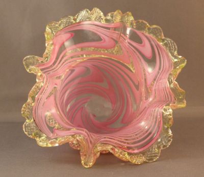Richardson? pink swirl preserve dish
Keywords: blown;british;table