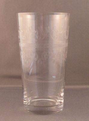 Plate-etched water glass
5 x 2.75 in.
Keywords: blown;barware;sold