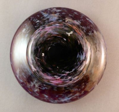 Purple agate bowl
Base, polished pontil mark
Keywords: blown