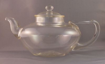 Jobling Pyrex handblown teapot
Hand blown with pressed lid
Keywords: kitchenware;blown;table;sold