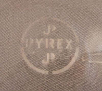 Jobling Pyrex handblown teapot
JP mark dates to pre-1933
Keywords: kitchenware;blown;table;mark;sold