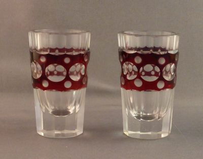 Ruby cut to clear shot glass
Thick fully cut glass
Keywords: sold;cut;barware